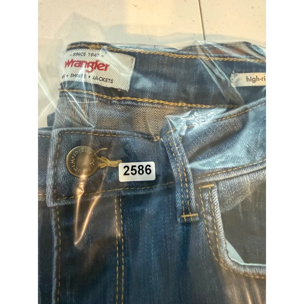Wrangler Womens High Rise True Straight Jeans Dark Wash Denim 6x32 10MT1STST